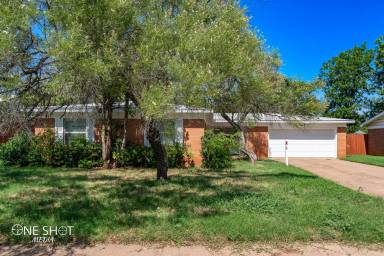 Main picture of 1442 Beechwood Ln