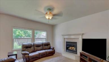 Main picture of 7580 N Dodgin Ave