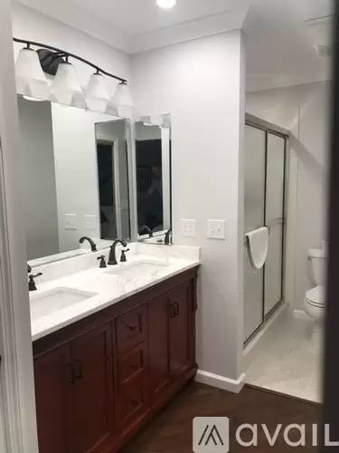 Main picture of 4013 SE 20th Pl 401