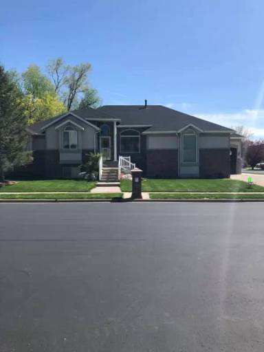 Main picture of 1405 Fairway Cir