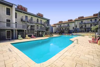 Main picture of South Shore