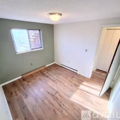 Main picture of 1065 Magnolia St