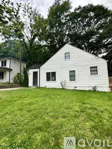 Main picture of 457 Blake Ave SE