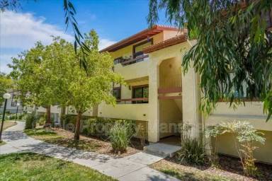 Main picture of 27949 Tyler Ln