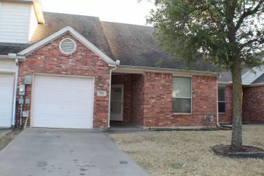 Main picture of 118 Seva Ct
