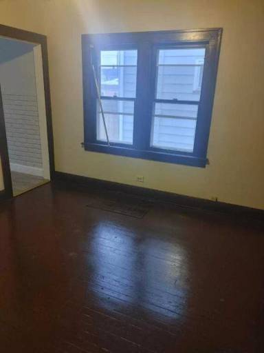 Main picture of 7815 Maryland Ave