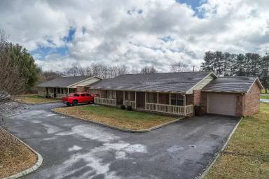 Main picture of 2604 Mayfield Dr