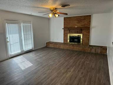 Main picture of 1219 48th St