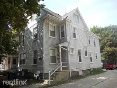 Main picture of 422 Hamilton Pl