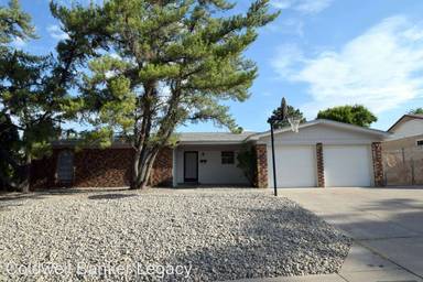 Main picture of 11713 Tivoli Ave NE