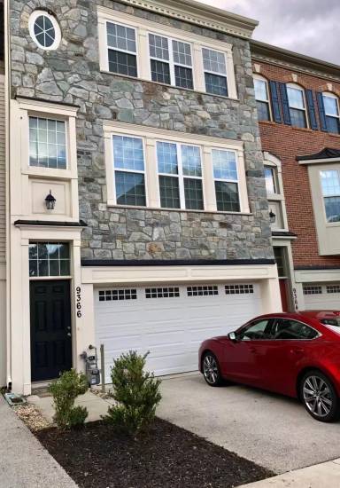 Main picture of 9366 Rock Ripple Ln