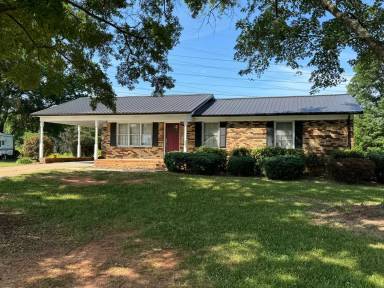 Main picture of 5022 Bowen Dr