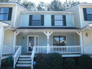 Main picture of Ravenwood Townhomes