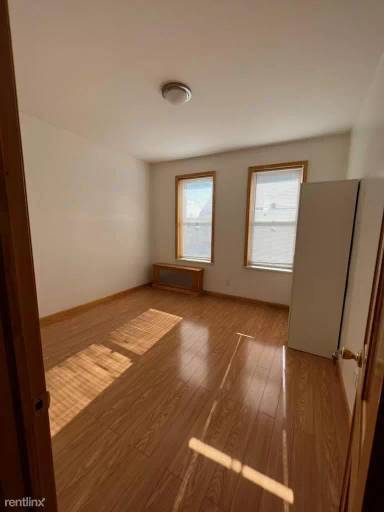 Main picture of 2340 84th St