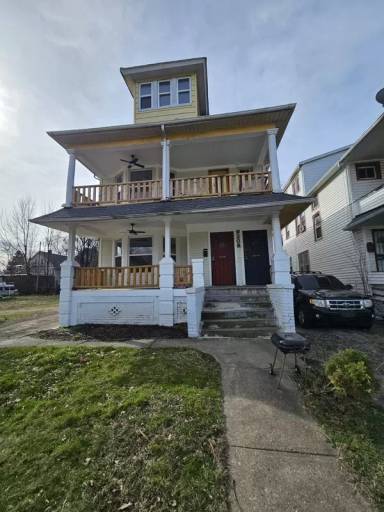 Main picture of 9208 Pierpont Ave