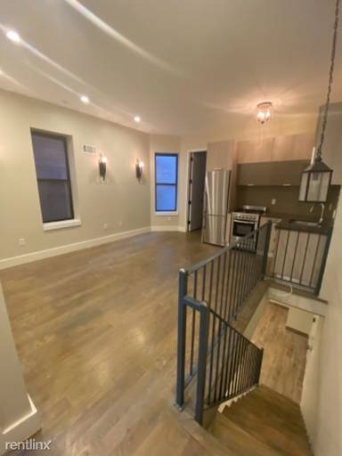 Main picture of 94 Decatur St