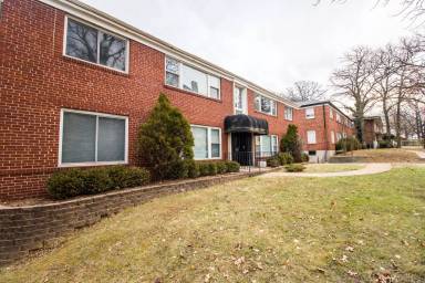 Main picture of 8315 Delmar Blvd
