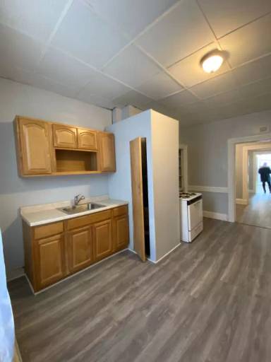 Main picture of 162 Hopkins Ave