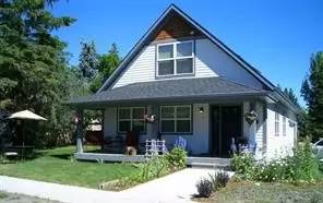 Main picture of 113 W Lincoln St