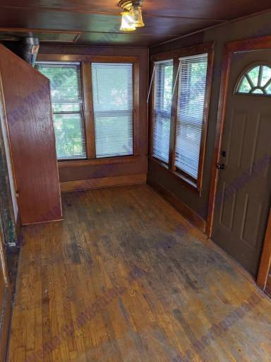 Main picture of 919 W Beardsley Ave