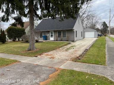 Main picture of 236 N Beverly Ave