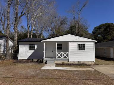 Main picture of 109 W Roughfork St