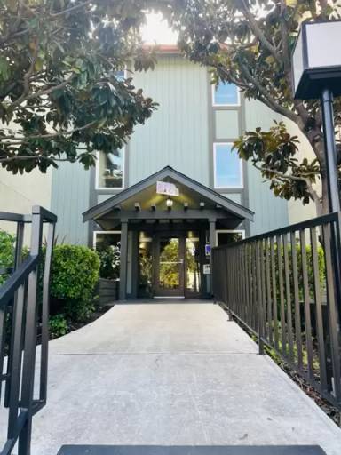 Main picture of 1315 A St