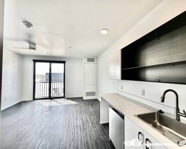 Main picture of 329 5th St