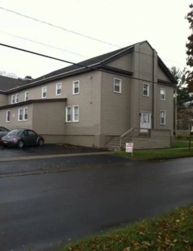 Main picture of 49 Tappan St