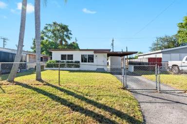 Main picture of 6308 Dewey St