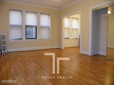 Main picture of 4631 N Paulina Apartments