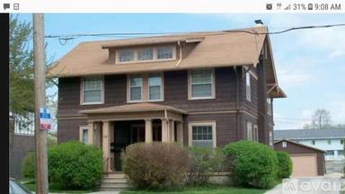 Main picture of 2227 Knapp St