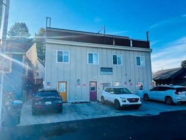 Main picture of 314 S Asbury St