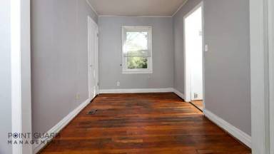 Main picture of 856 N Pinecrest St