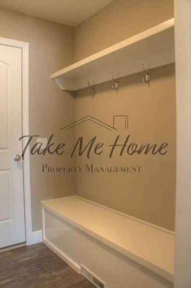 Main picture of 5776 E Gatehouse Dr