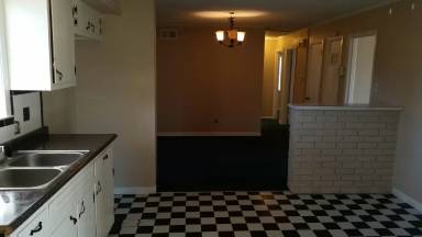 Main picture of 603 Oxford St