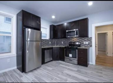 Main picture of 230 Goldsmith Ave