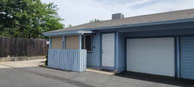 Main picture of 2691 Reservoir Ln