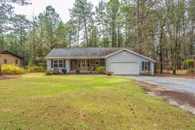Main picture of 104 Primrose Cir