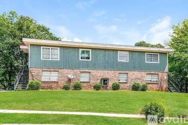 Main picture of 1576 20th St N