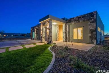 Main picture of 3194 S Hideaway Pl