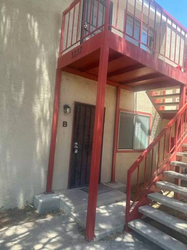 Main picture of 1237 Menaul Blvd NW