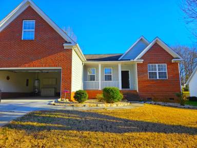 Main picture of 7 Bushberry Way