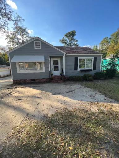 Main picture of 2303 Avalon Rd