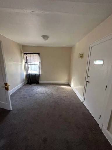 Main picture of 9813 Raymond Ave