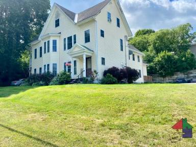 Main picture of 17 Academy St