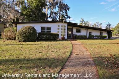 Main picture of 1000 SW 11th Ter
