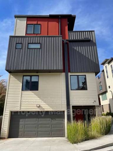 Main picture of 504 Rankin St NE
