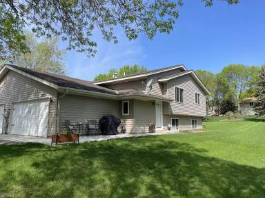 Main picture of 13562 86th Ave N
