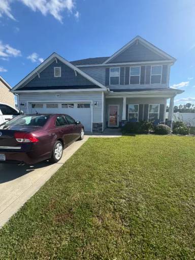 Main picture of 370 Holly Grove Dr